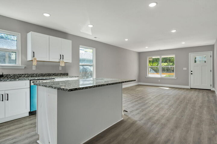 Property Photo:  1012 Tunnel Boulevard  TN 37411 