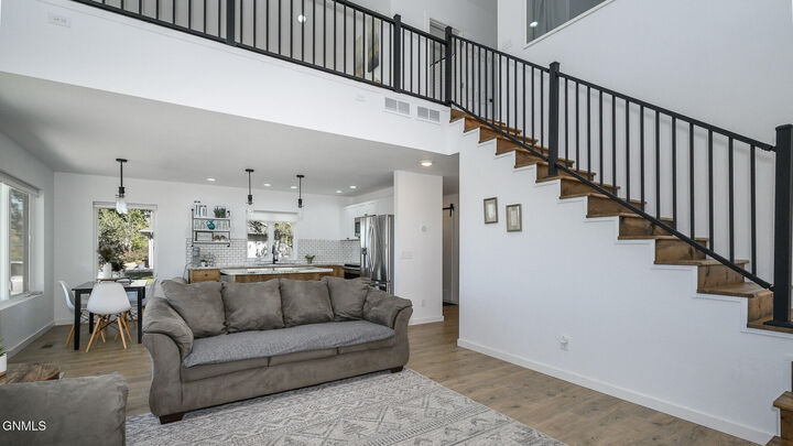 Property Photo:  409 Missouri Drive W  ND 58565 