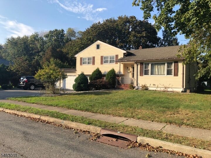 Property Photo:  34 Cathy Ann Ct  NJ 07470 
