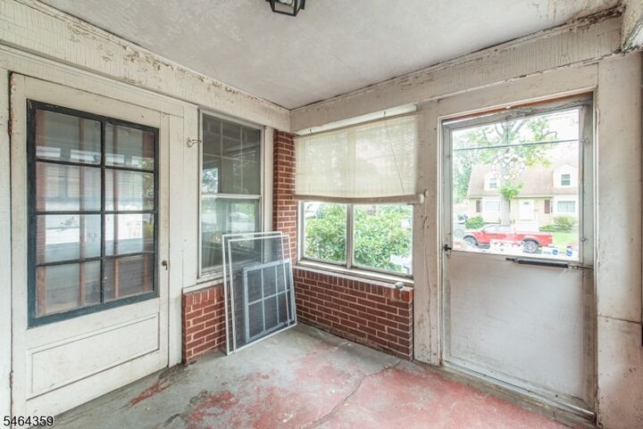 Property Photo:  481 Jefferson Ave  NJ 07065 