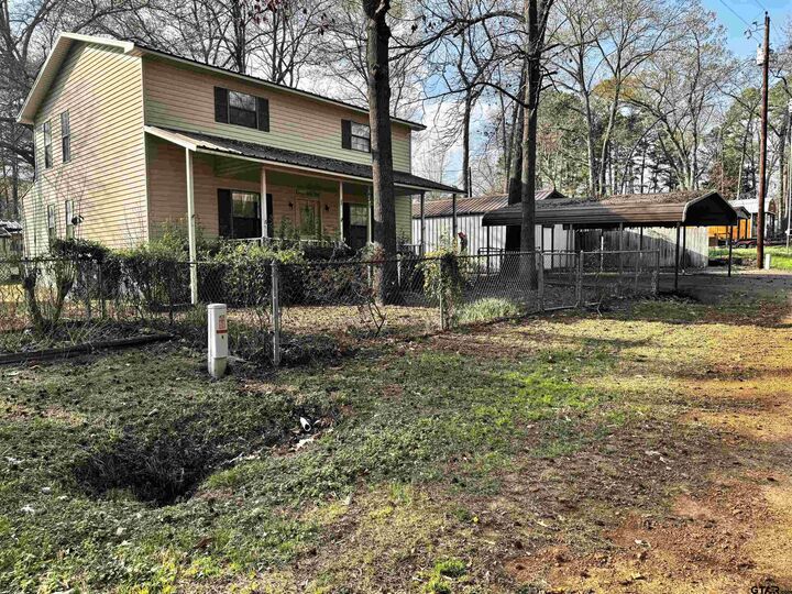 Property Photo: 143 King Fisher TX 75494
