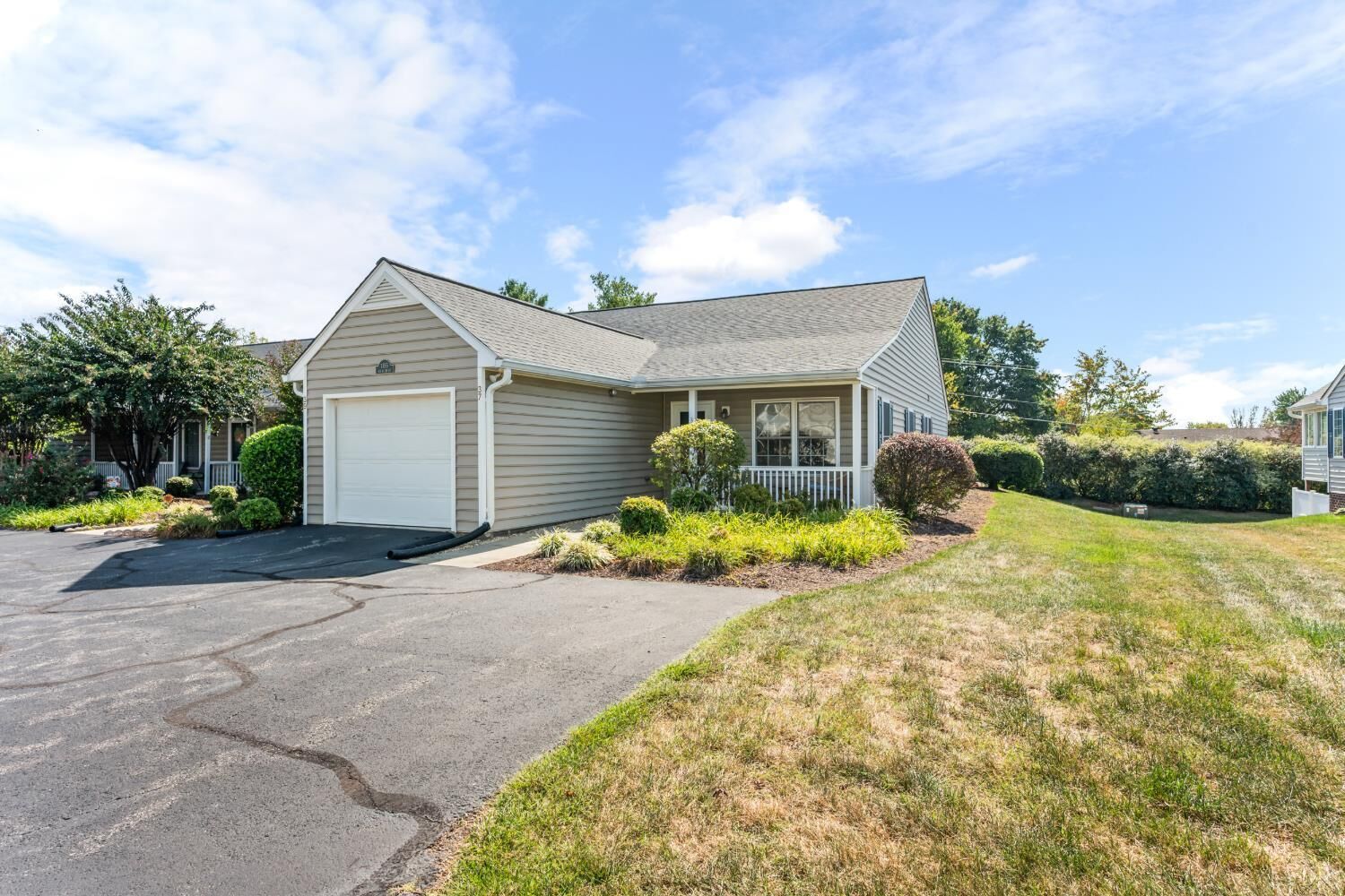 Property Photo:  1155 Jefferson Oaks Court  VA 24551 