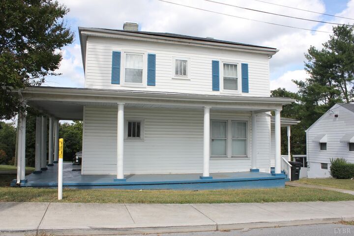 Property Photo:  72 Jackson Street  VA 24504 
