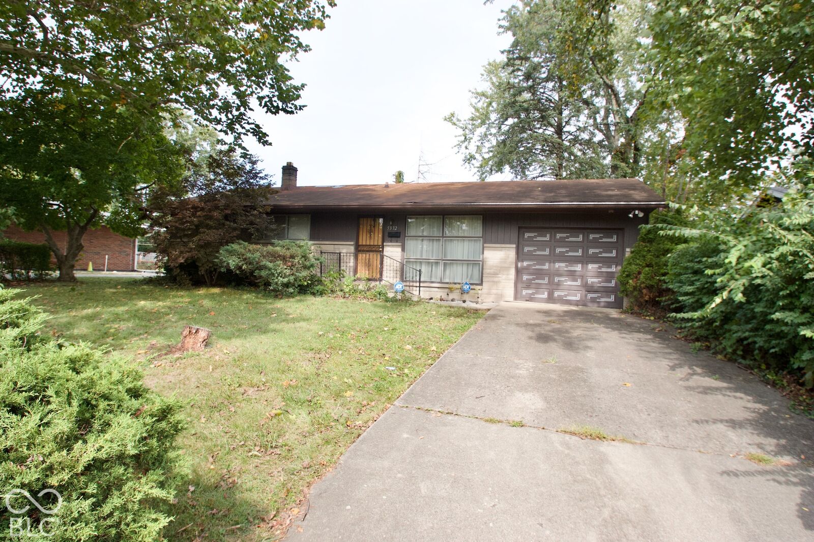 Property Photo:  5332 E 41st Street  IN 46226 
