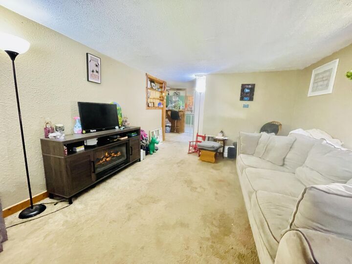 Property Photo:  2513 E Ganson Street  MI 49202 