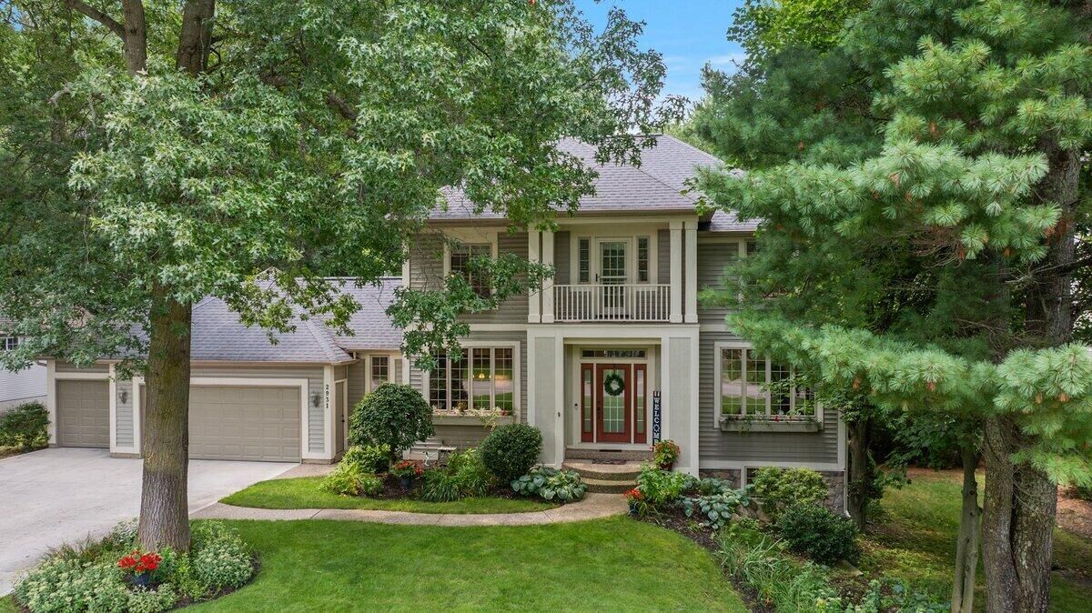 Property Photo: 2931 Brookwind Drive MI 49424