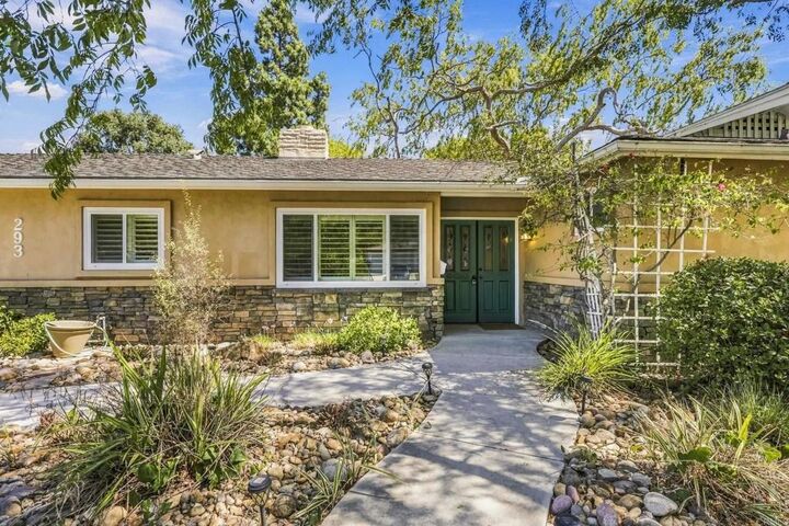 Property Photo:  293 Garden Grove Lane  CA 92020 