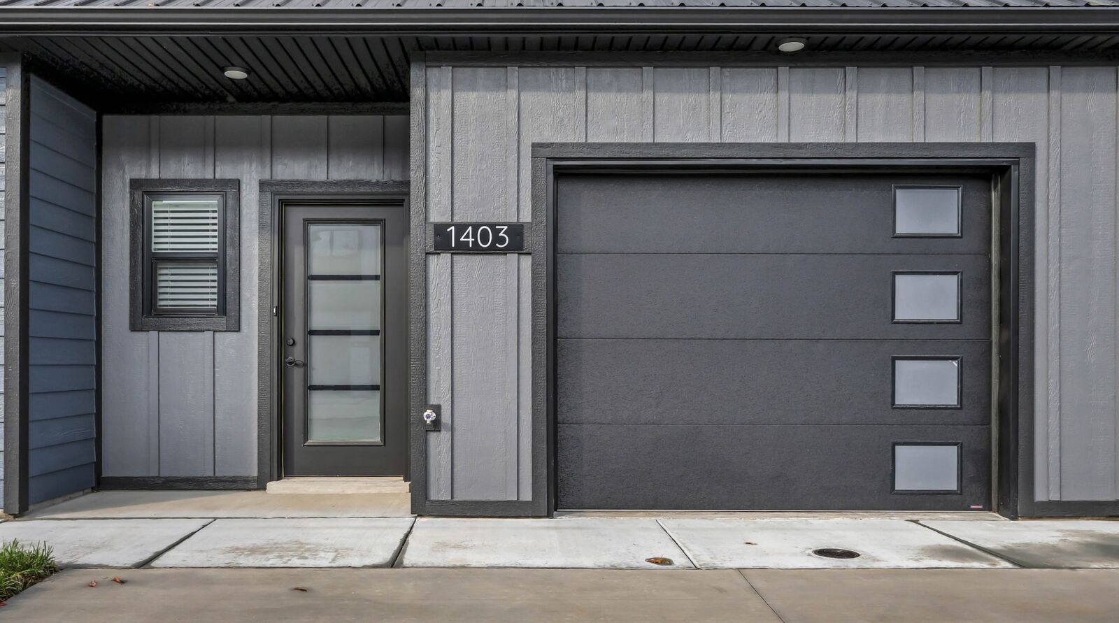 Property Photo: 1403 Jonathan Wade Circle TN 37043