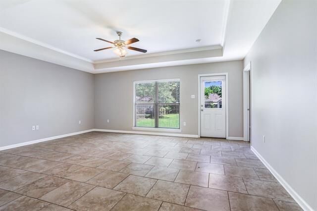 Property Photo:  4125 Upperline Street  LA 70461 