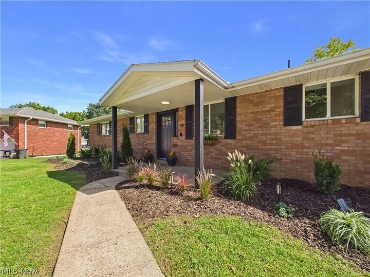 Property Photo:  129 Morningside Circle  WV 26101 