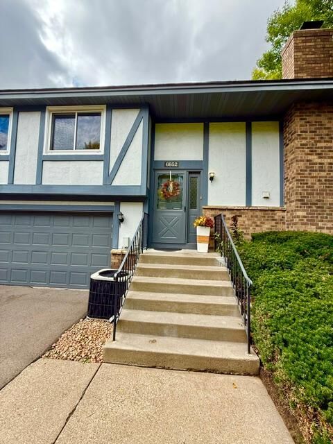 Property Photo:  6852 Macbeth Circle  MN 55125 