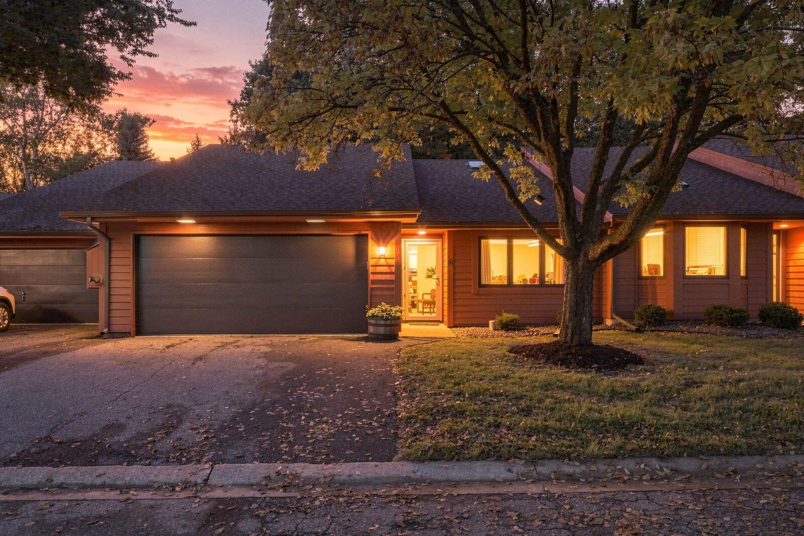Property Photo: 10711 53rd Avenue N MN 55442