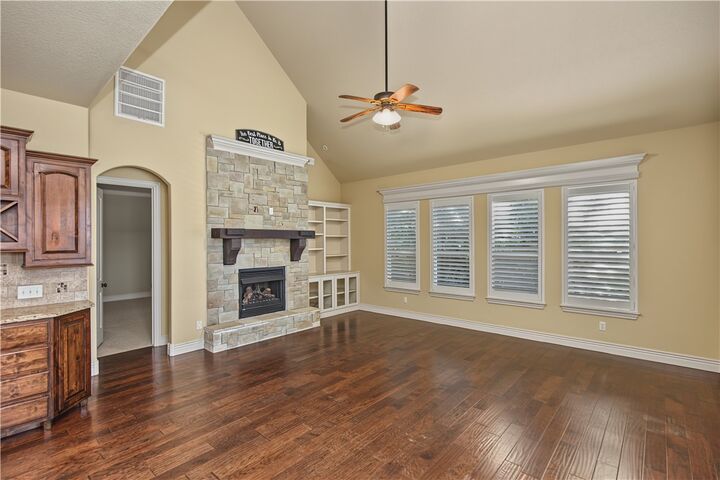 Property Photo:  6600 S Willowridge Lane  AR 72758 