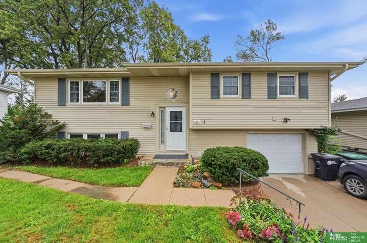 Property Photo:  5435 S 122nd Street  NE 68137 