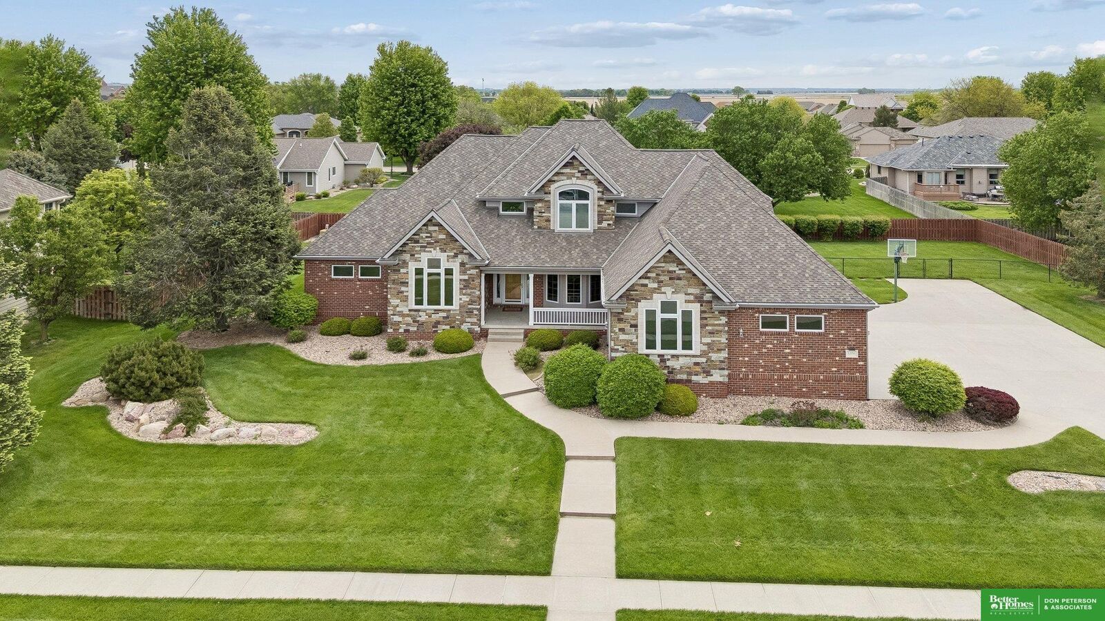Property Photo: 1350 N Bristolwood Drive NE 68025