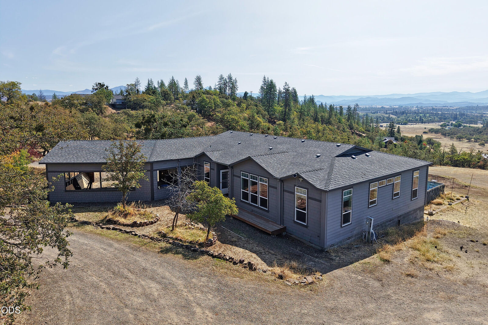 Property Photo:  1234 Wedgewood Drive  OR 97524 