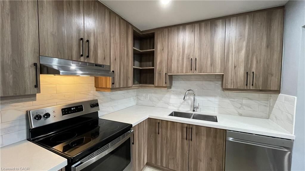 Property Photo: 1797 Main Street W 3 ON L8S 1H6