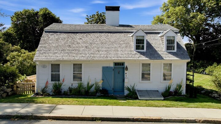 Property Photo:  8 Winter St  MA 02360 