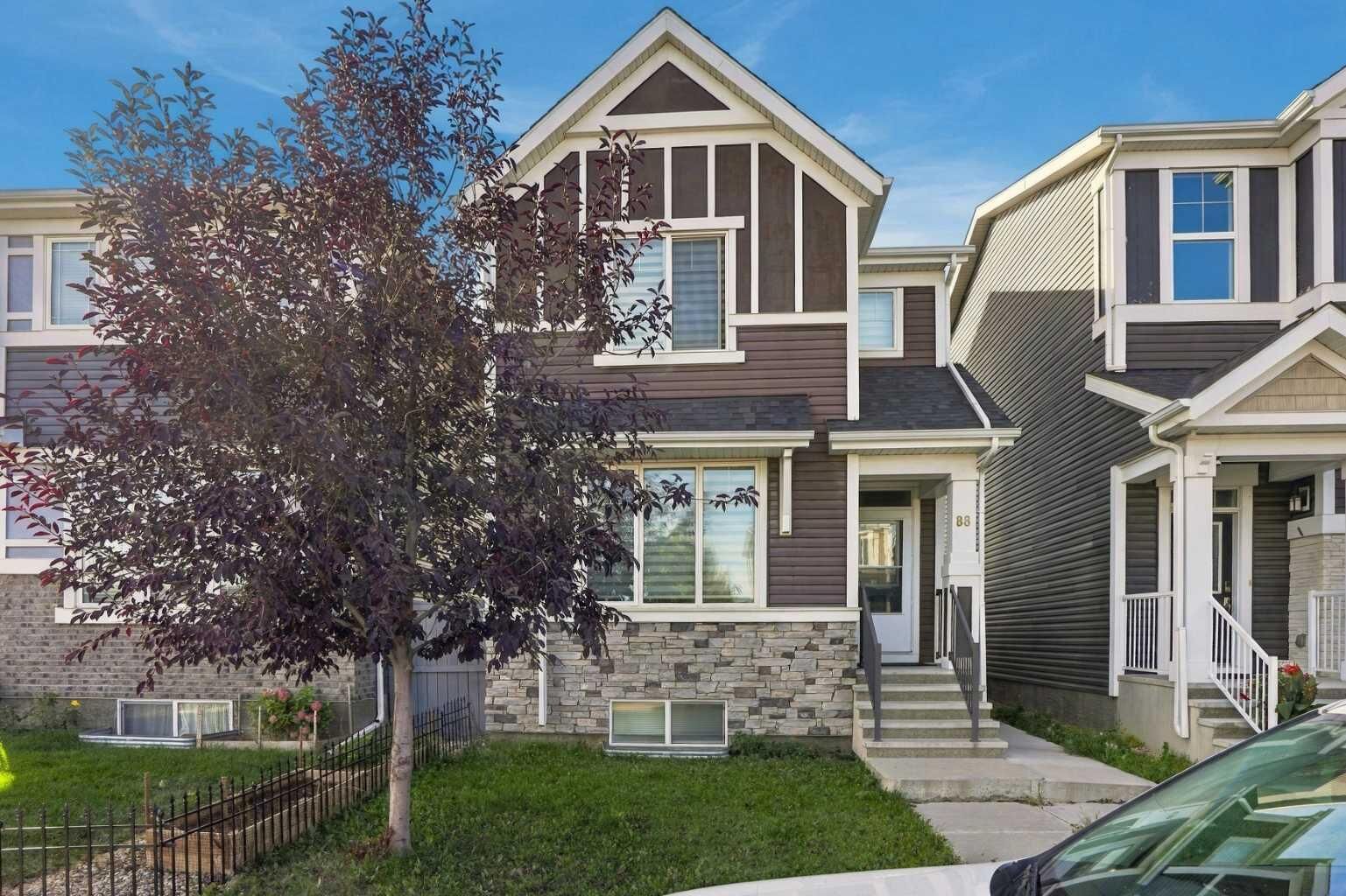 Property Photo:  88 Red Embers Crescent NE  AB T3N 1B6 
