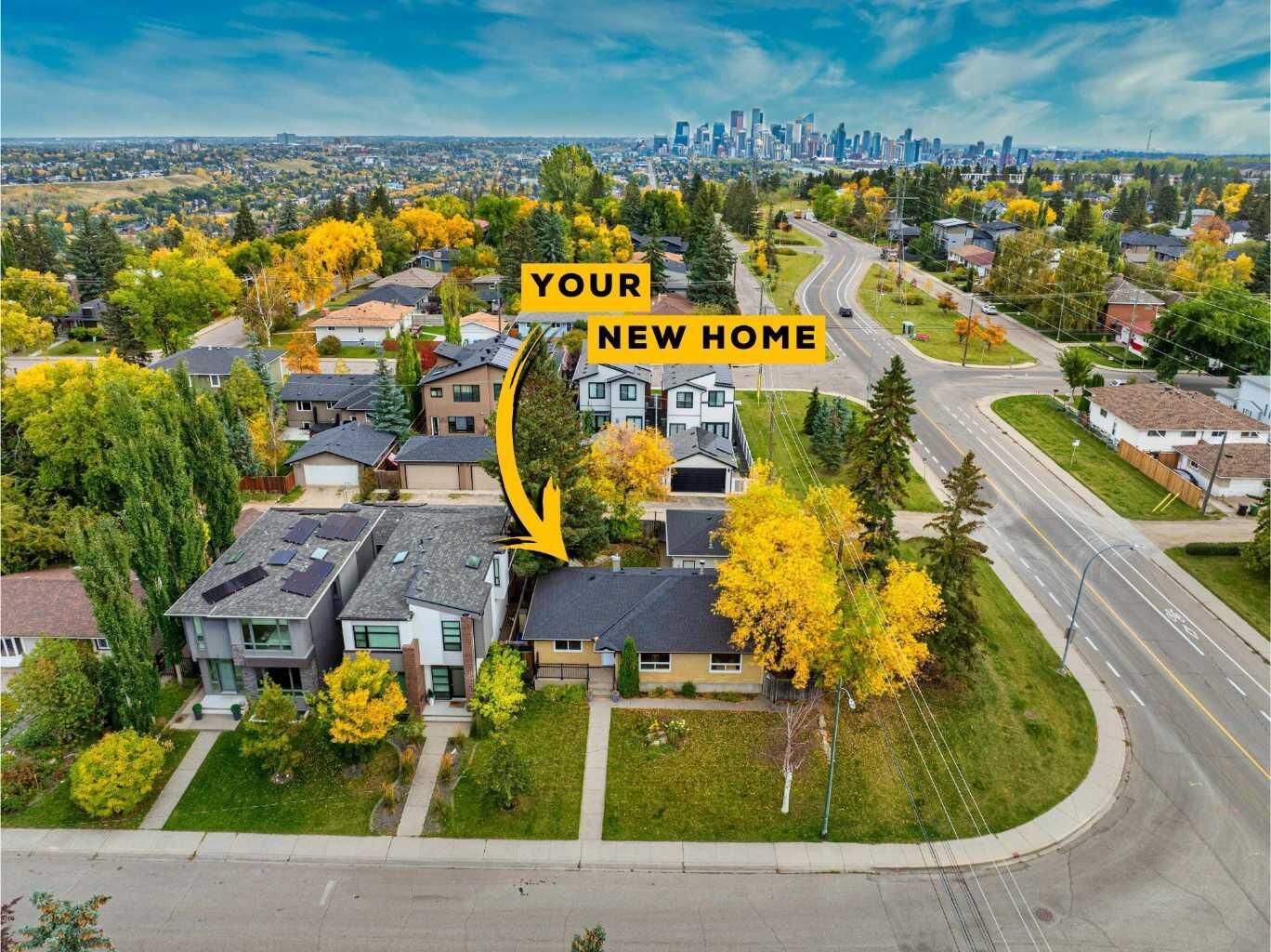 Property Photo:  4 Wildwood Drive SW  AB T3C 3C5 