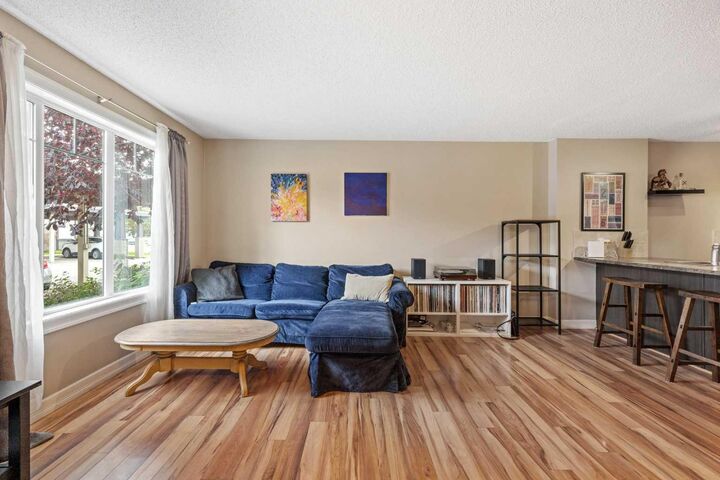 Property Photo:  133 Copperpond Heights SE 5  AB T2Z 4R5 