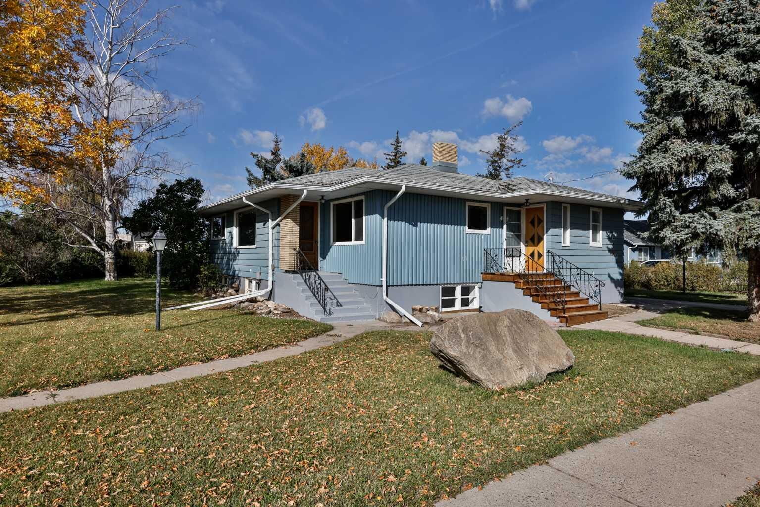 Property Photo:  102 N 100 E  AB T0K 2S0 