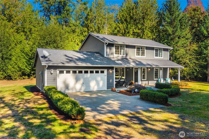 Property Photo: 8132 NE Yeti Lane WA 98110