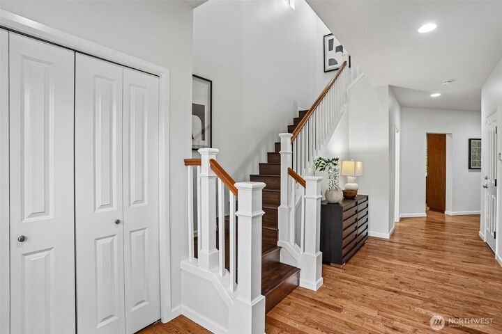 Property Photo:  2922  183rd Place SE  WA 98012 