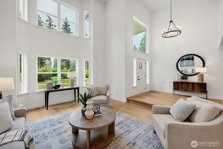 Property Photo: 13617 436th Avenue SE WA 98045