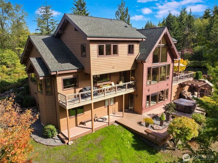 Property Photo: 16307 Reserve Drive SE WA 98045