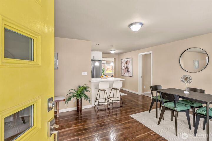 Property Photo: 22904 53rd Avenue W WA 98043
