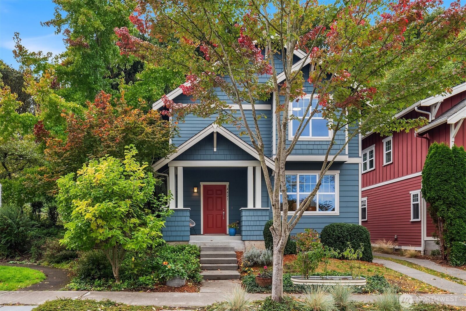 Property Photo:  4421  28th Avenue S  WA 98108 