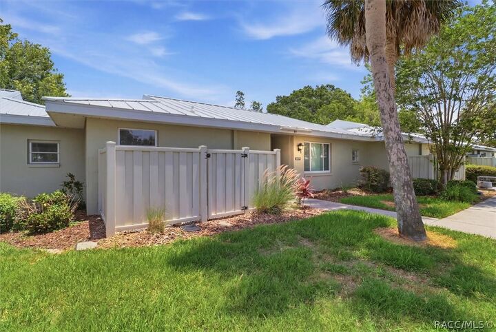Property Photo: 11479 W Sandpiper Court FL 34429