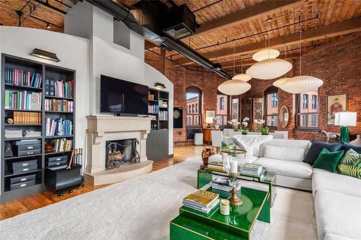 Property Photo: 116 Chestnut Street M RI 02903