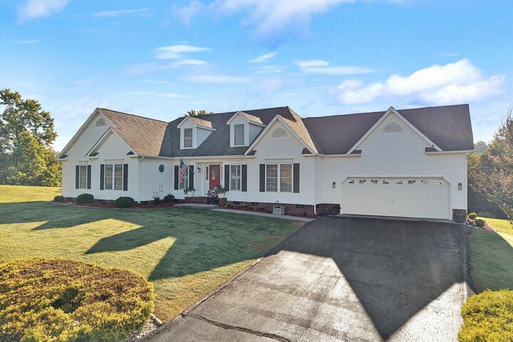 Property Photo:  117 Marquise Dr  VA 24090 