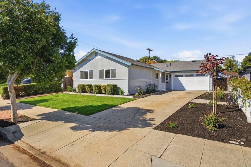 Property Photo:  506 Mountain View Avenue  CA 94002 