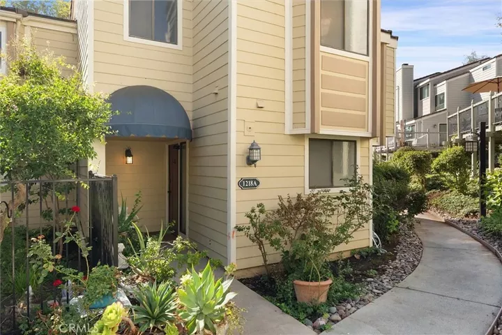 Property Photo:  1218 S Westlake Boulevard A  CA 91361 