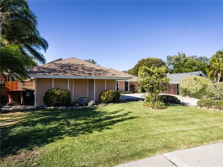 Property Photo:  2606 Sherwood Drive  CA 92831 