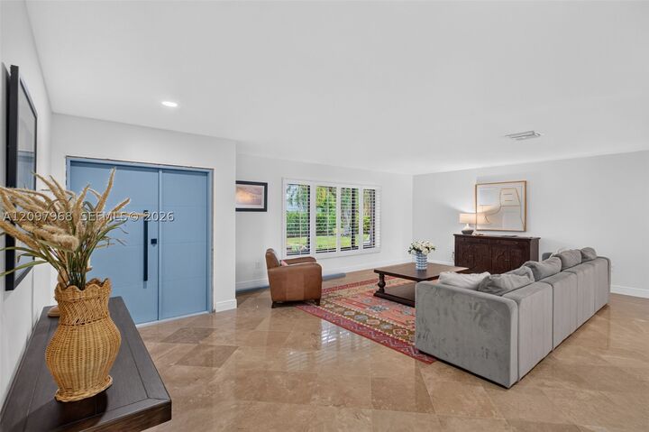 Property Photo: 17843 SW 77th Ct FL 33157