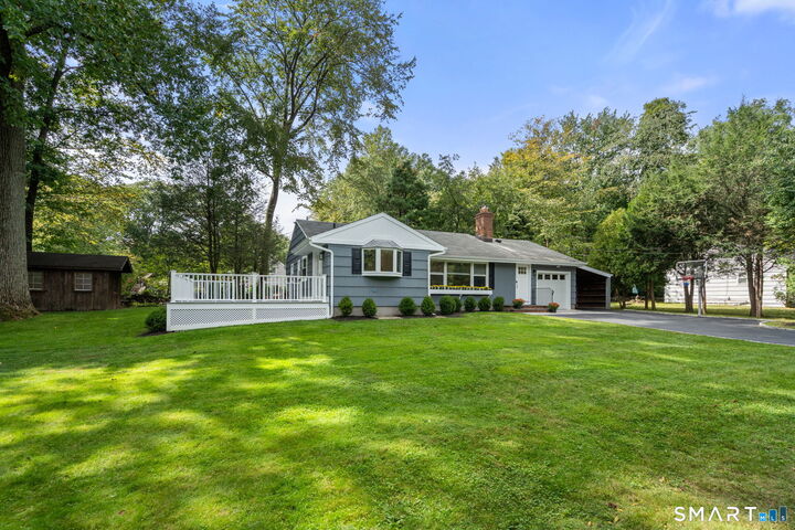 Property Photo:  7 Peaceful Lane  CT 06851 