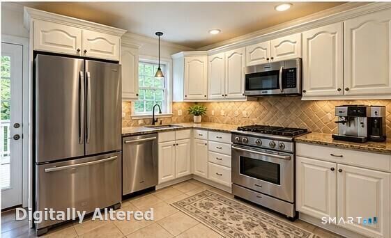 Property Photo: 7 Richmond Hill Road CT 06883