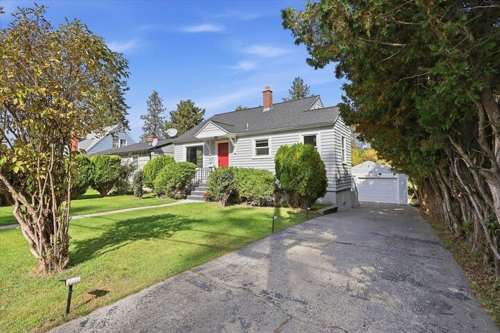 Property Photo: 3017 E 18th Ave WA 99223