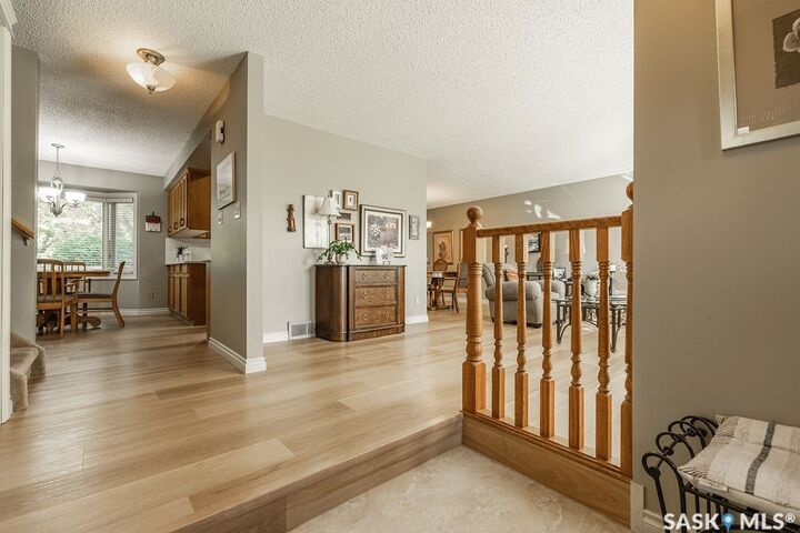 Property Photo:  122 Wakaw Crescent  SK S7J 4E2 