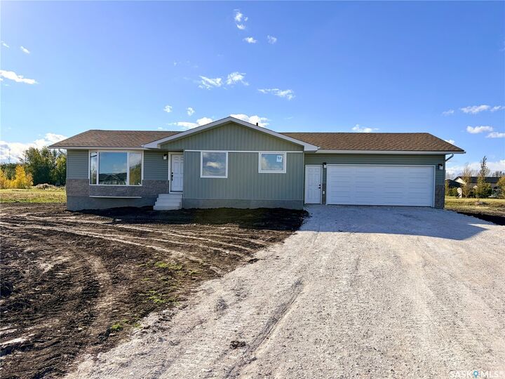 Property Photo:  38 Heritage Cove  SK S0K 1X1 