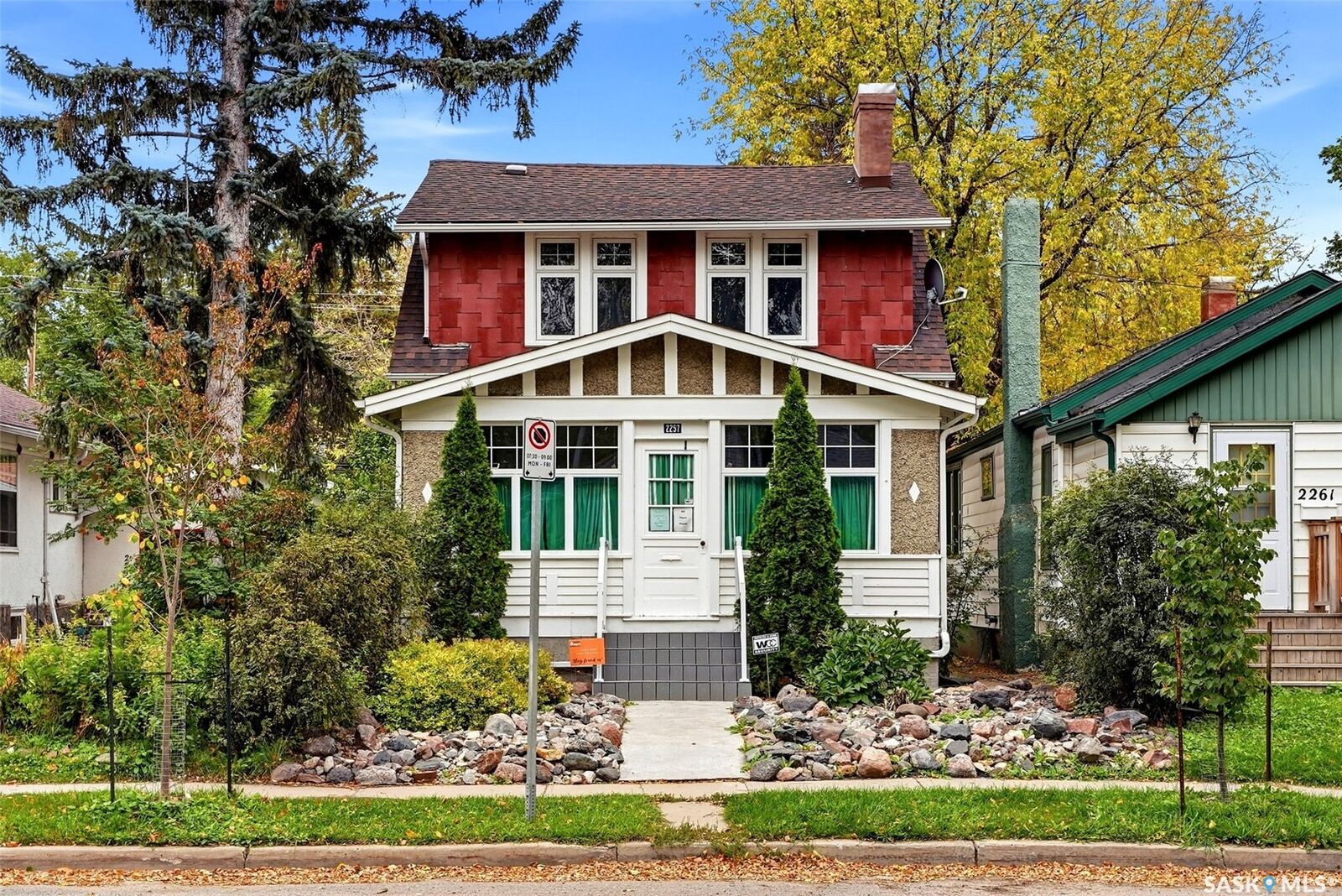 Property Photo:  2257 Elphinstone Street  SK S4T 3N9 