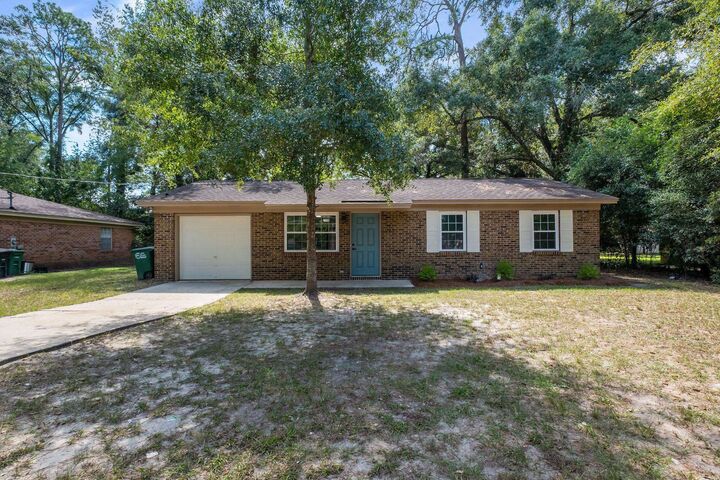 Property Photo:  5629 Rustic Drive  FL 32303 
