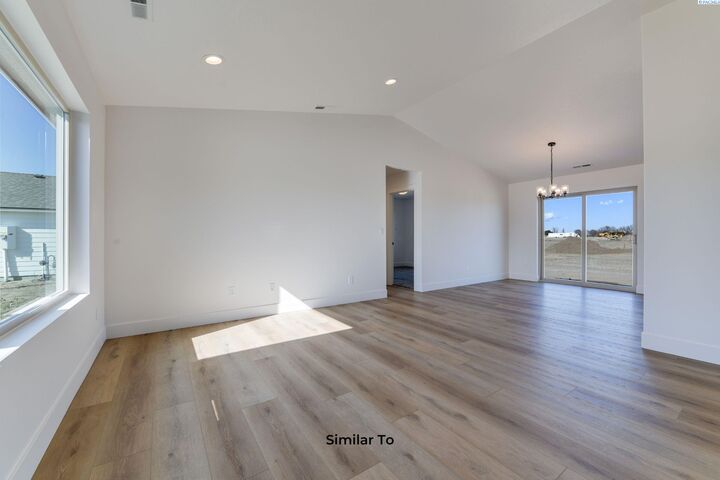 Property Photo:  10212 Sunset Trail  WA 99301 