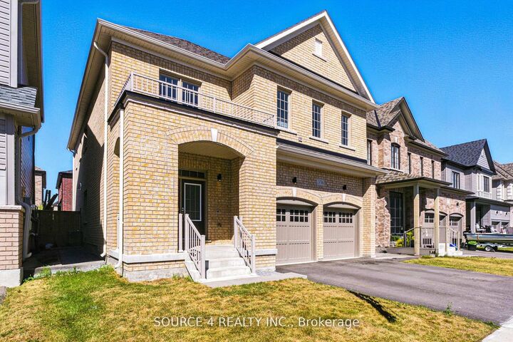 Photo de la propriété:  376 Danny Wheeler Boulevard  ON L4P 0K2 
