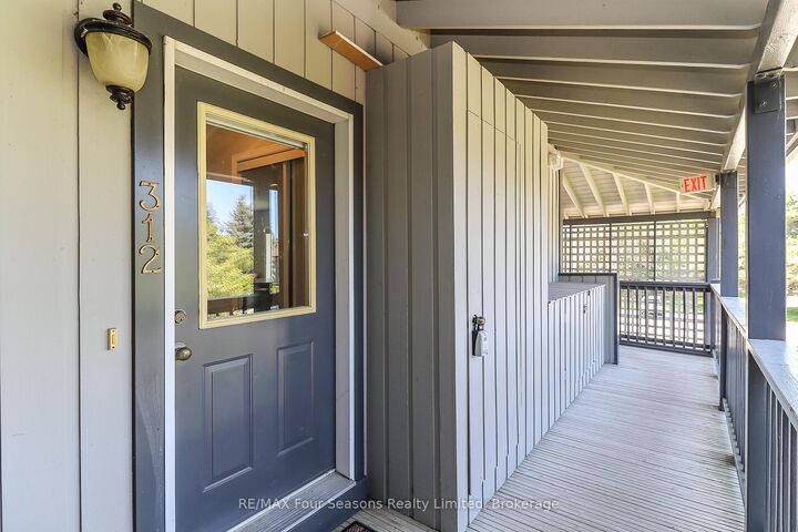 Property Photo:  312 Mariners Way  ON L9Y 5C7 