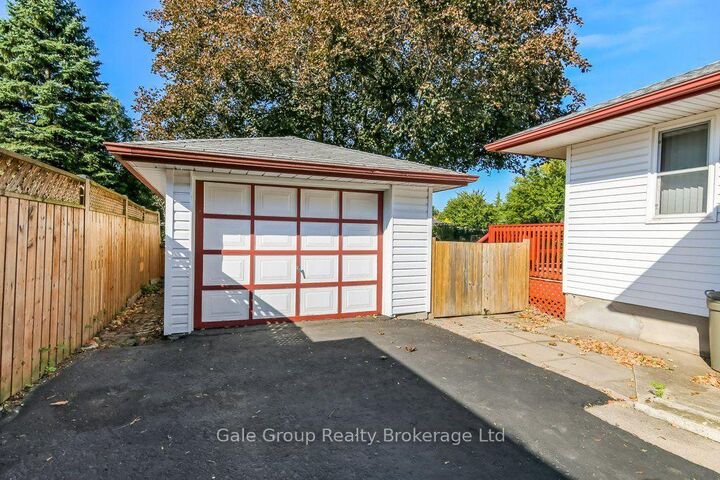 Property Photo:  62 Aileen Drive  ON N4S 4A1 